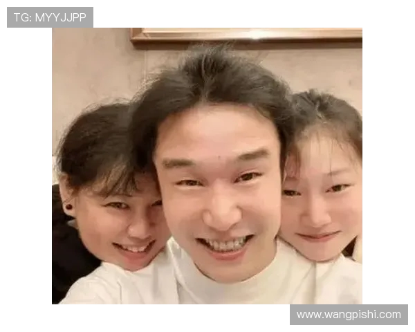 沈春阳一句 “亲生的也这样”,道尽小沈阳对女儿的托举